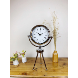 Mey İthalat® Krom Metal Mini Tripod Desenli Roma Rakamlı Masa Saati