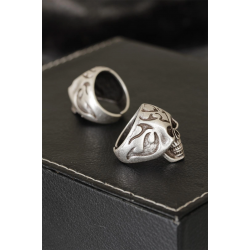 Mey İthalat® Kuru Kafa Tasarımlı Eskitme Gümüş Desenli Ayarlamalı Model Erkek Yüzük