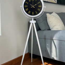 Mey İthalat® Lüks Beyaz Tripod Ayaklı Saat