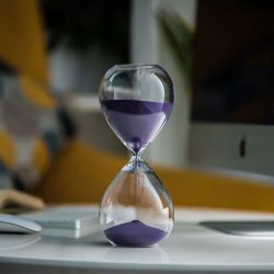 Mey İthalat® Masaüstü Cam Kum Saati – Estetik Tasarım, Dekoratif Zaman Ölçüm Aleti