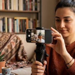 Mey İthalat® Masaüstü Telefon Tripodu Katlanabilir Telefon Tutucu Video Çekim Standı