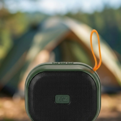 Mey İthalat® Mini Bluetooth Hoparlör FM Radyo USB TF Kart Destekli Taşınabilir