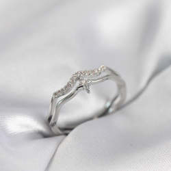 Mey İthalat® Minimal Yıldız Model Gümüş Renk Zirkon Taşlı Kadın Yüzük