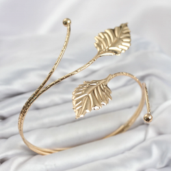 Mey İthalat® Pazu Bileklik Gold Renk Pirinç Yaprak Model