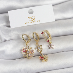 Mey İthalat® Pirinç Gold Renk Çiçek Model 3'lü Kadın Küpe