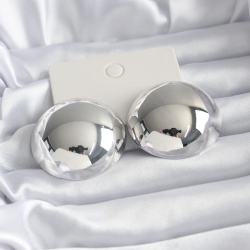 Mey İthalat® Pirinç Gümüş Renk Kadın Küpe