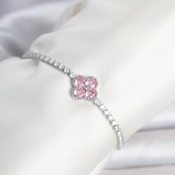 Mey İthalat® Pirinç Gümüş Renk Pembe Zirkon Taşlı Yonca Model Su Yolu Kadın Bileklik