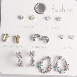 Mey İthalat® Pirinç Gümüş Renk Renkli Zirkon Taşlı Halka Damla Figür Hilal Detay 7 Çift Kadın Küpe Seti