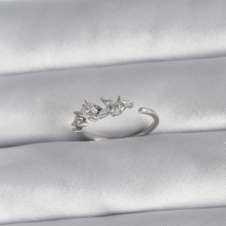 Mey İthalat® Pirinç Gümüş Renk Zirkon Taşlı Çiçek Model Kadın Yüzük