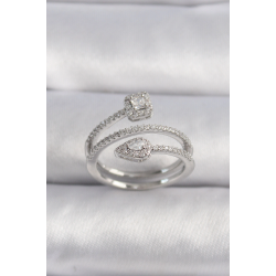 Mey İthalat® Pirinç Gümüş Renk Zirkon Taşlı Ok Model VIP Seri Kadın Yüzük