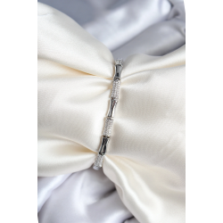 Mey İthalat® Pirinç Kemik Model Zirkon Taşlı Gümüş Renk Kadın Bileklik