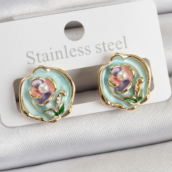 Mey İthalat® Pirinç Yeşil Mineli Çiçek Figürlü Sanatsal Portre Model Gold Renk Kadın Küpe