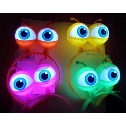 Mey İthalat®  Rengarenk 3 Farklı Fonksiyonda Yanan Led Işıklı Uzaylı Göz Taç 1 Adet 18x12 cm