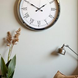 Mey İthalat® Roma Zarafeti Krom 52 Cm Metal Duvar Saati