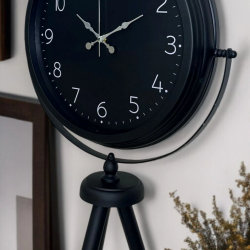 Mey İthalat® Sade Siyah Tripod Ayaklı Saat