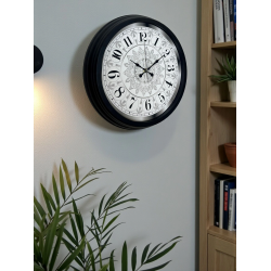 Mey İthalat® Şaheser Tasarım Zarif Desenli 40 cm Metal Duvar Saati