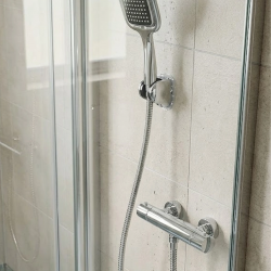 Mey İthalat® Siyah Duş Başlığı Seti Spiral Hortumlu El Duşu ve Duvar Askısı Banyo Seti