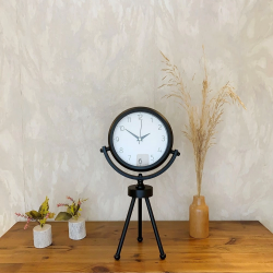 Mey İthalat® Siyah Metal Mini Tripod Zarif Masa Saati 45×26 cm