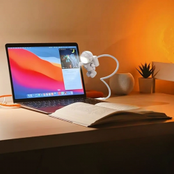 Mey İthalat®  USB Astronot Gece ası, Masa ası, Kitap Okuma ası Işığı