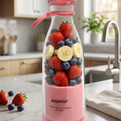 Mey İthalat® USB Şarjlı Mini Blender Taşınabilir Smoothie Yapıcı Hafif ve Pratik Tasarım