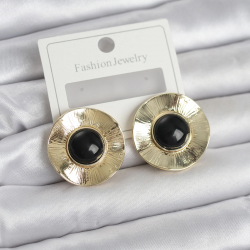 Mey İthalat® Vintage Model Siyah Gold Renk Pirinç Kadın Küpe