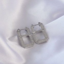 Mey İthalat® Vip Seri Pirinç Gümüş Renk Zirkon Taşlı Serenay Küpesi