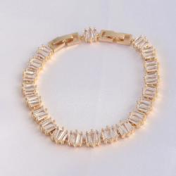 Mey İthalat® Vip Seri Pirinç Zirkon Taşlı Gold Renk Kare Su Yolu Model Bileklik