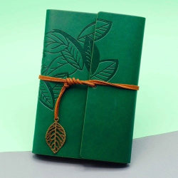 Mey İthalat®  Yeşil Deri Kapaklı Yaprak Desenli Defter