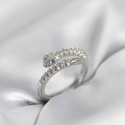 Mey İthalat® Yılan Model Gümüş Renk Zirkon Taşlı Kadın Yüzük