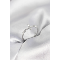 Mey İthalat® Yıldız Model Zirkon Taşlı Gümüş Renk Kadın Yüzük