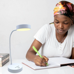 Mey İthalat®  Yuvarlak USBli Dokunmatik 3 Kademeli 360 Derece  Özel Göz Korumalı Led Lityum Masa ası