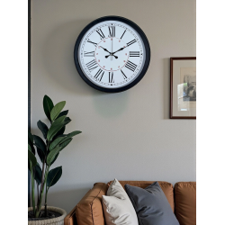 Mey İthalat® Zentime Siyah Asil Tasarım Roma Rakamlı 40 cm Metal Duvar Saati