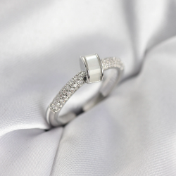 Mey İthalat® Zirkon Taşlı Sedefli Gümüş Renk Kadın Yüzük