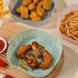 Mey İthalat® Renkli Isıya Dayanıklı Yıkanılabilir Silikon Fırın Ve Airfryer Kare Model Pişirme Matı 20 Cm